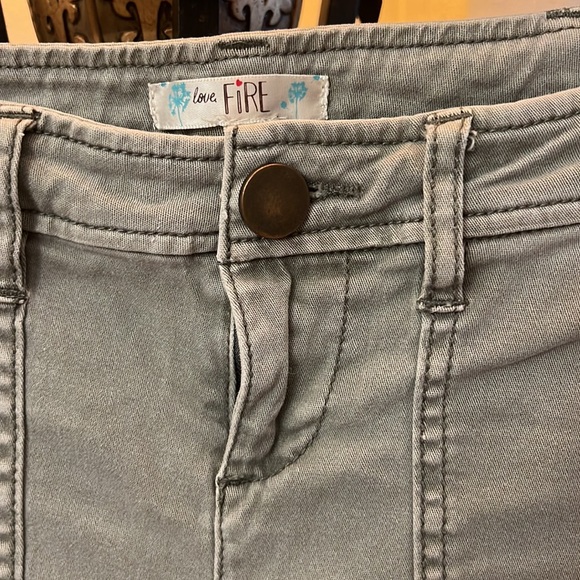 Pants - Picture 2 of 3